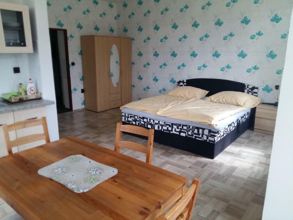 Penzion Jungmannova Šluknov Extérieur photo